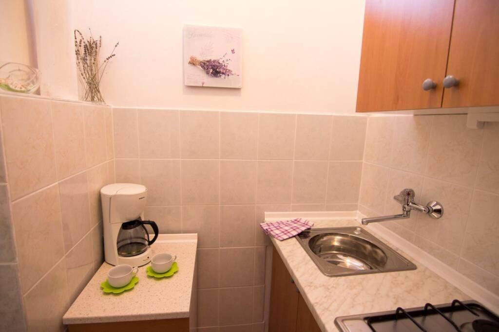 Sea View Room With Kitchen, Balcony&Air Condition Barbat na Rabu Екстериор снимка
